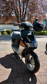 Aprilia sr 50 - Offers matching your search criteria