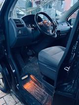 Volkswagen T5 Caravelle - Volkswagen T5 Caravelle aus 2011