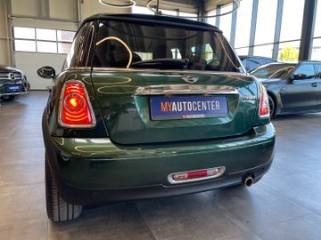 MINI Cooper *SHZ*PDC*NAVI*TEMPOMAT*LEDER*