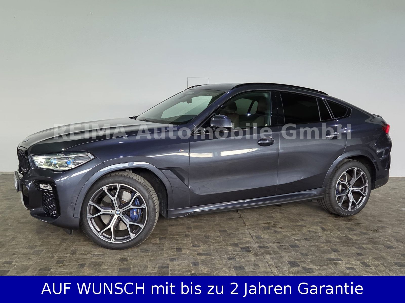 Fahrzeugabbildung BMW X6 M50 i, Laser, HUD, Pano, AHK