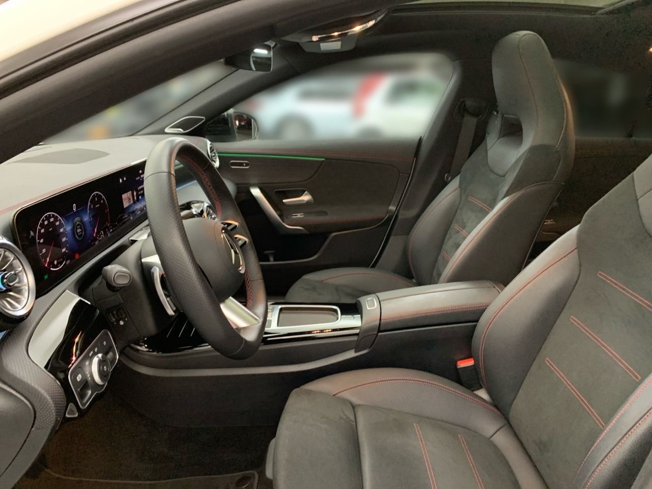 Mercedes-Benz CLA 200 d Edition AMG NIGHT DISTRO PANO 360° foto 8