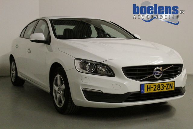 Volvo S60 1.5 T3 Polar | BJ:2018 | XENON | STOEL+STUUR