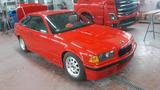 BMW E36 318is Coupe - BMW 318 aus 1993: 318i E36