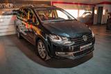 Volkswagen Sharan Highline BMT Xenon Panorama DSG AHK - Volkswagen Sharan: 5 Türen