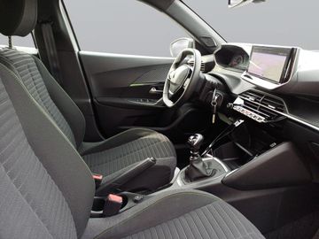 Peugeot 2008 - 11