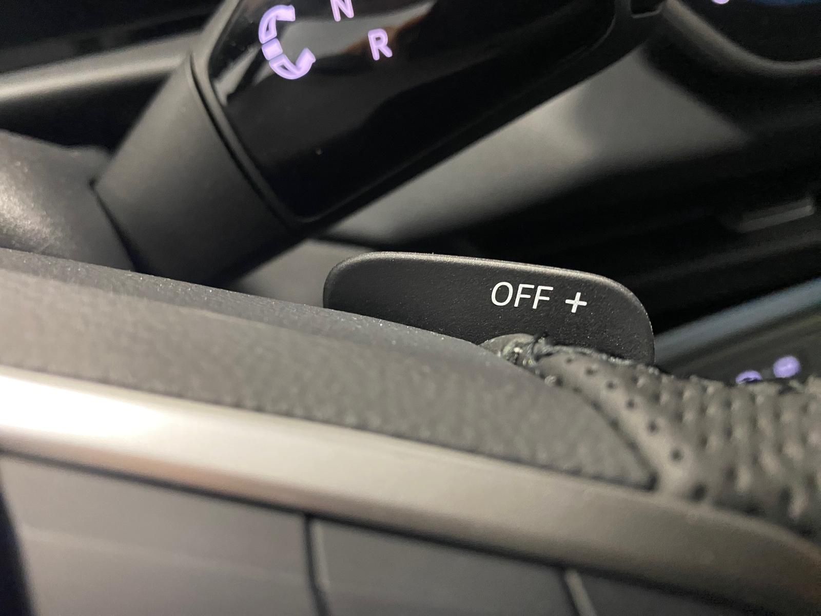 Fahrzeugabbildung Volkswagen T-Roc 1.5 eTSI R-Line NEUES MODELL AHK+ACC+KAMER