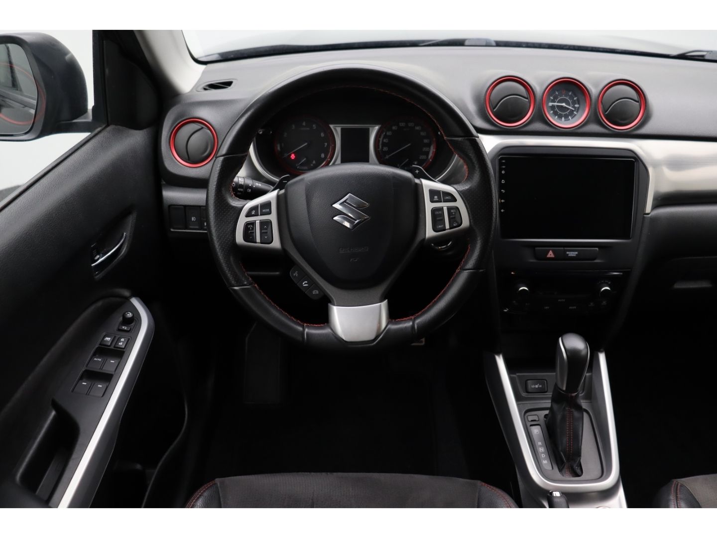 Fahrzeugabbildung Suzuki Vitara 1.4 S 4x4 ACC Kamera Navigation SHZ