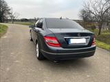Mercedes-Benz C 250 CGI BlueEFFICIENCY ELEGANCE Autom. ELE... - Mercedes-Benz C 250: Blueefficiency