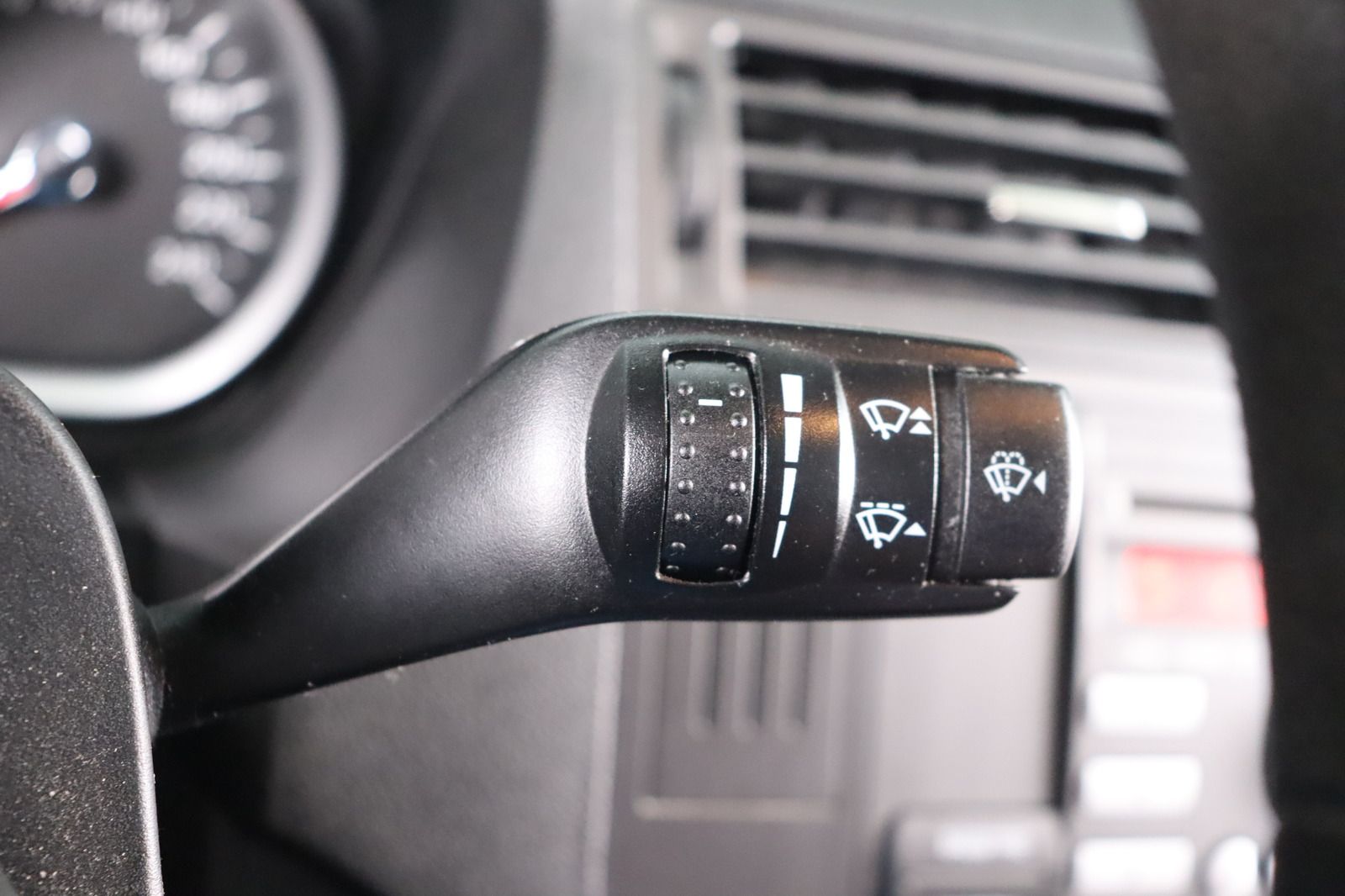 Fahrzeugabbildung Ford C-MAX 1.6 * Klima *