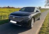 Volkswagen Touareg CR R-line 3.0 Diesel - Volkswagen Touareg mit Diesel-Antrieb: Kombi