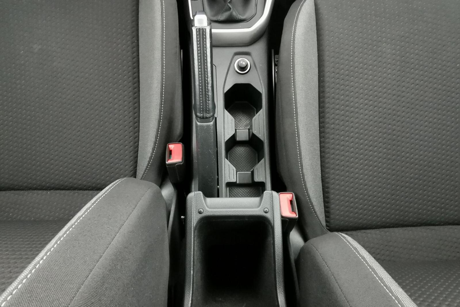 Volkswagen Taigo 1.0 TSI Life SHZG NAV Klimaaut LED PDC v+h, миниатюра 13