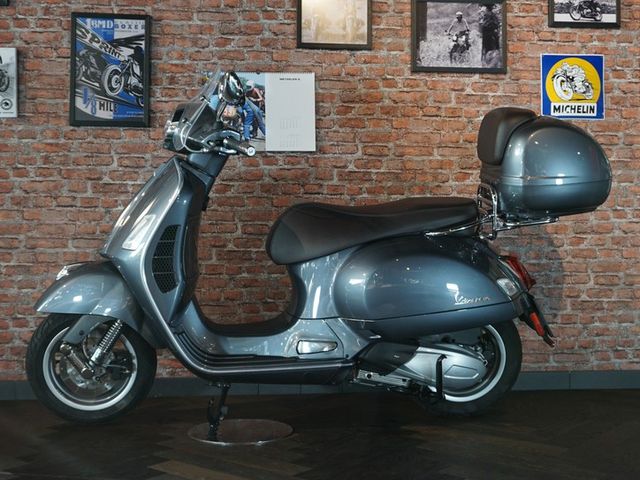 Vespa GTS 300 Touring HPE ABS 