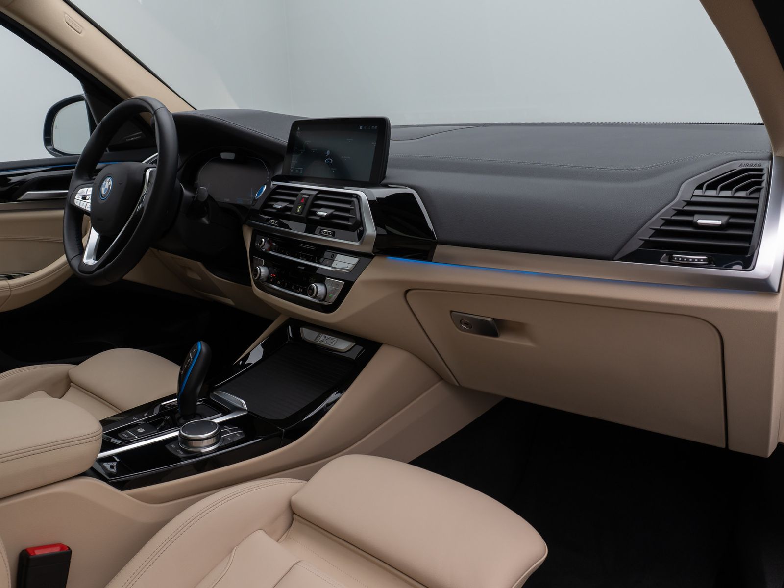 Fahrzeugabbildung BMW iX3 Impressive 360° ACC H/K Komfort DAB AHK 20"