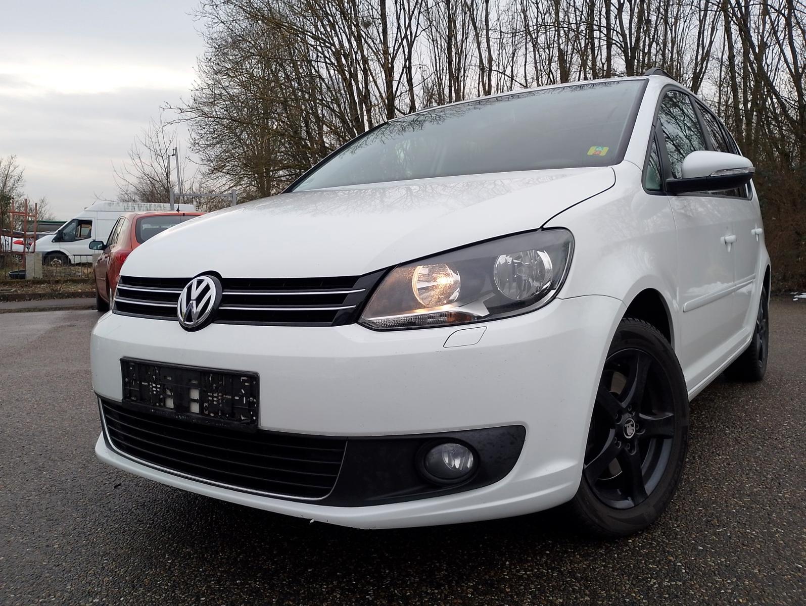 Volkswagen Touran 1.4 TSI DSG 7 Sitz. Comfortline.Pano.Ahk