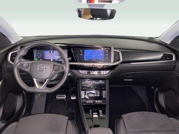 Fotografie 3 des Opel Grandland (X) Grandland GSe AWD Alcantara Navi Matrix-LED