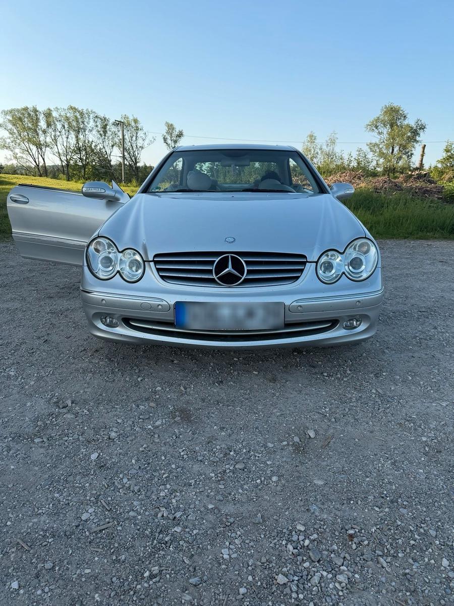 Mercedes-Benz CLK 200