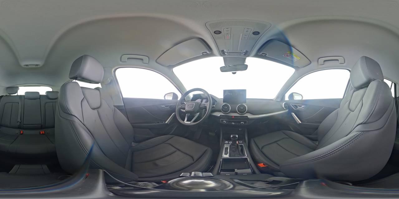 Audi Q2 35 TFSI S tronic Black inkl. WR R-Cam Naviplu, миниатюра 4
