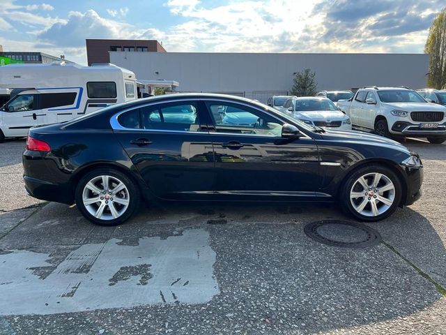 Jaguar XF 2.2