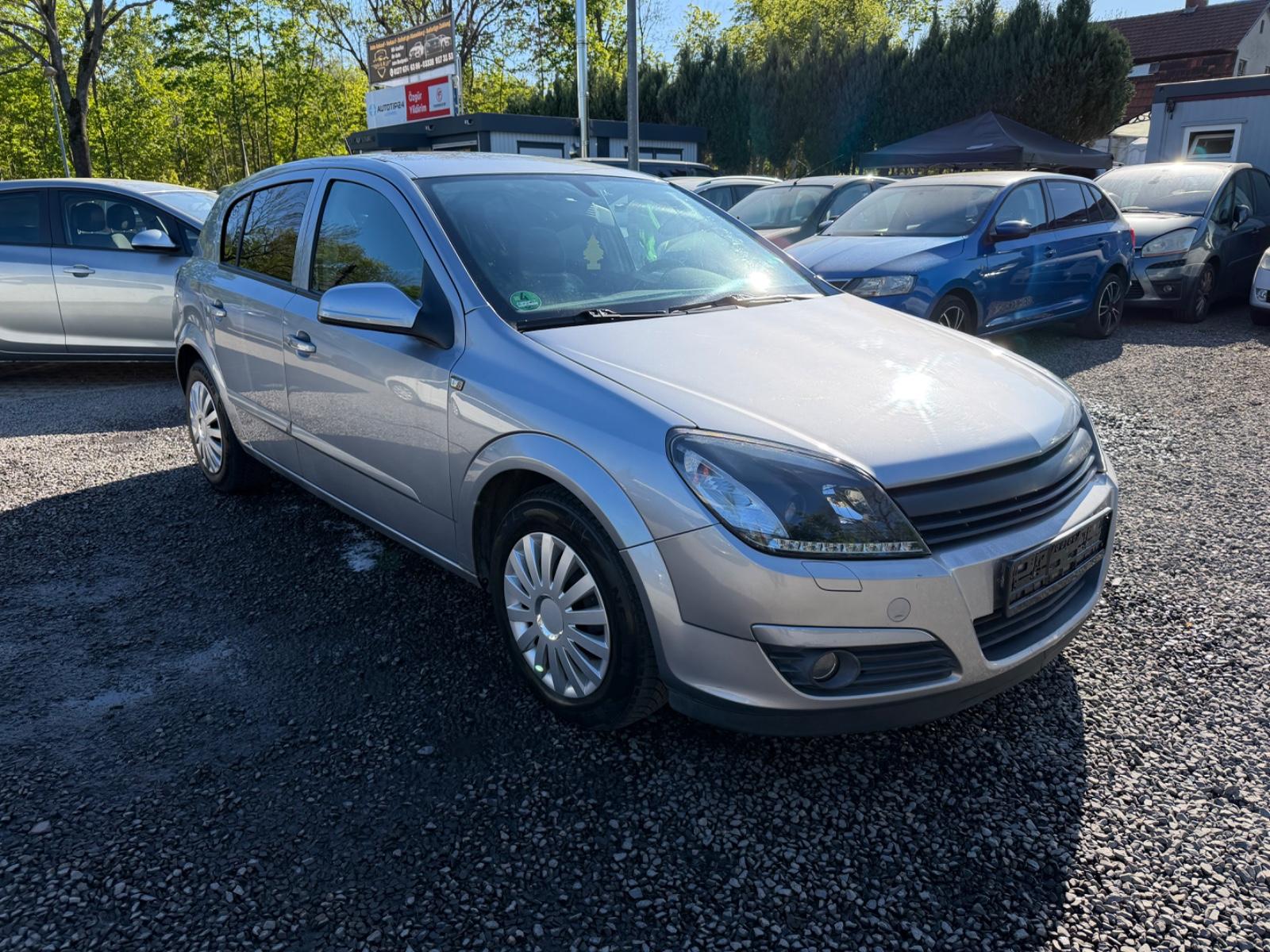Opel Astra H Lim. Edition 1.6 PDC SHZ AHK  Tüv Neu