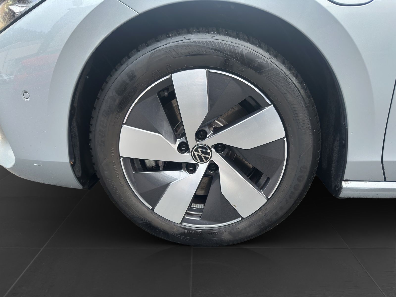 Volkswagen Passat Variant - Bild 7