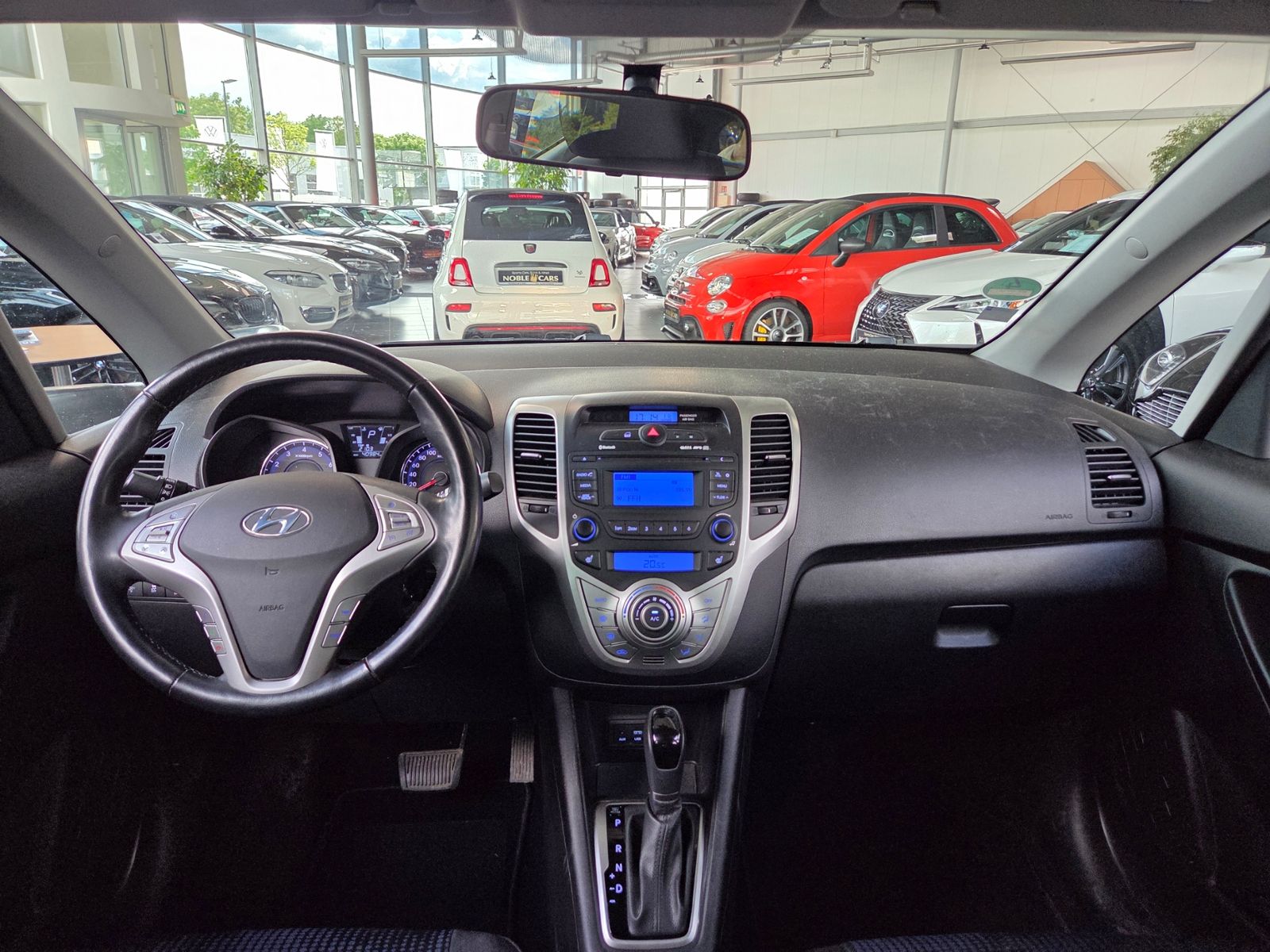 Fahrzeugabbildung Hyundai ix20 Space AHK KLIMA SHZ GRA ALU