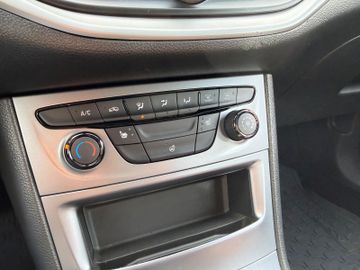 Opel Astra - 12