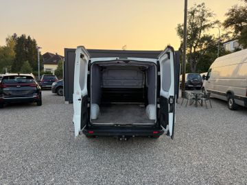 Renault Trafic - 9