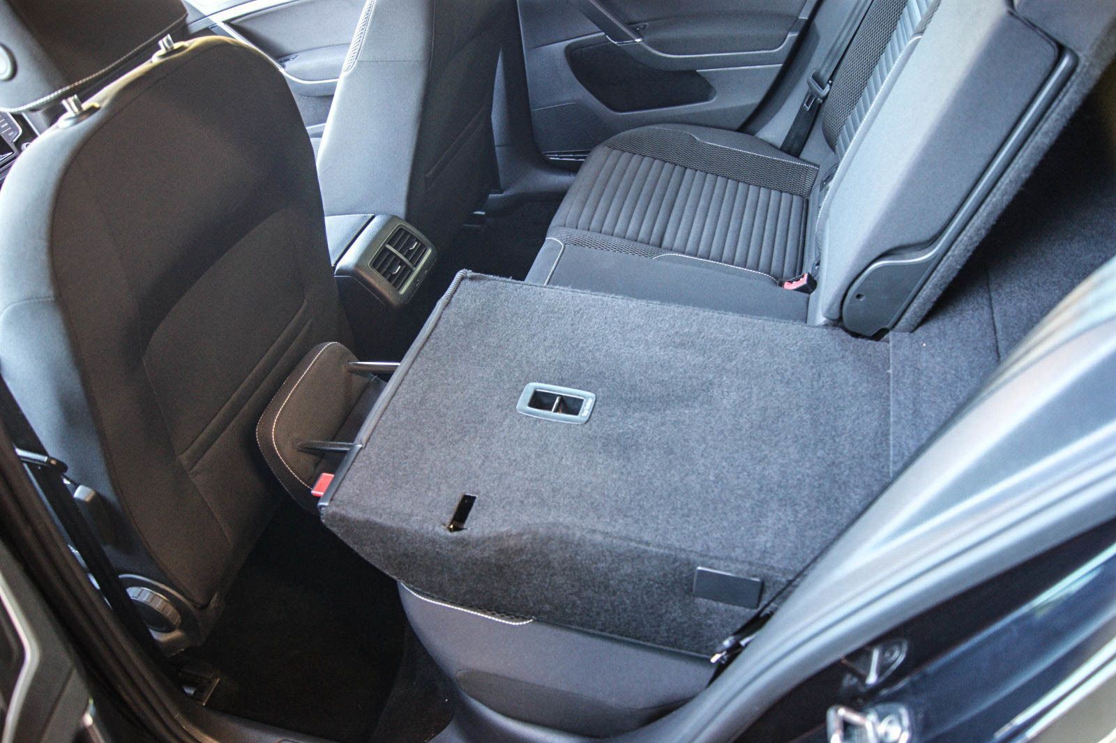 Fahrzeugabbildung Volkswagen Golf 7 Variant 12TSI CUP BMT PARKLENKASSISTENT