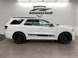 Dodge DURANGO 5.7 HEMI V8 - KEINE LIMITS, UNAUFHALTSAM - Dodge Durango mit Benzin-Antrieb: Navigationssystem