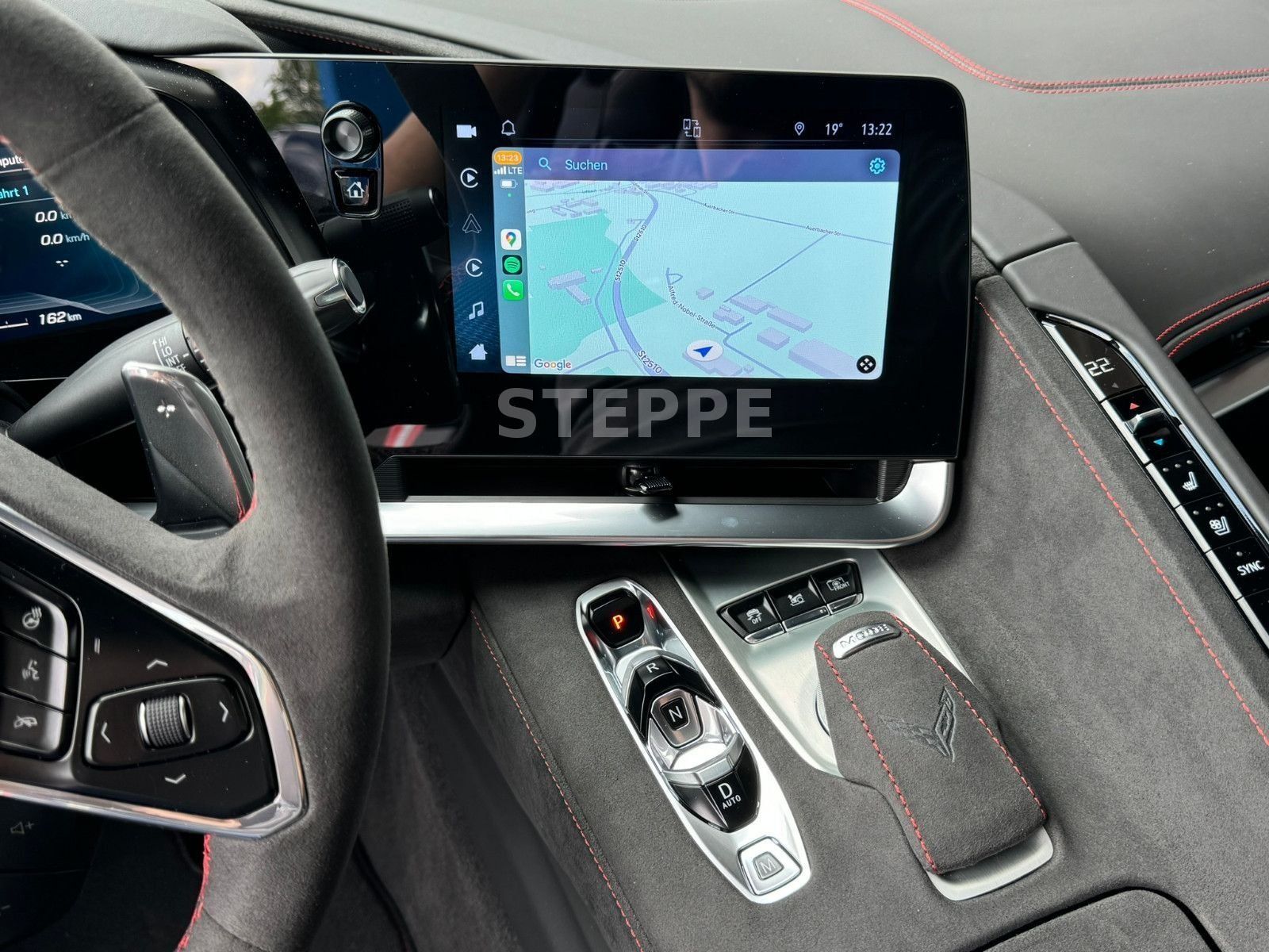 Corvette C8 Stingray Coupe 6,2 V8 3LT Europamodell STEPPE