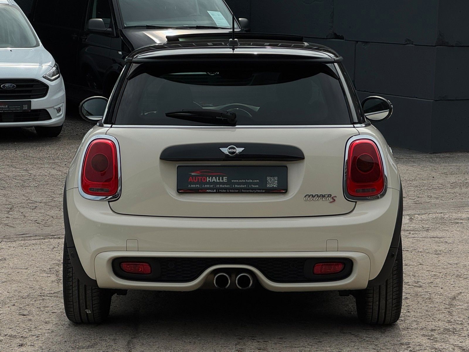Fahrzeugabbildung MINI Cooper S Panoramadach Tempomat SHZ PDC BLT