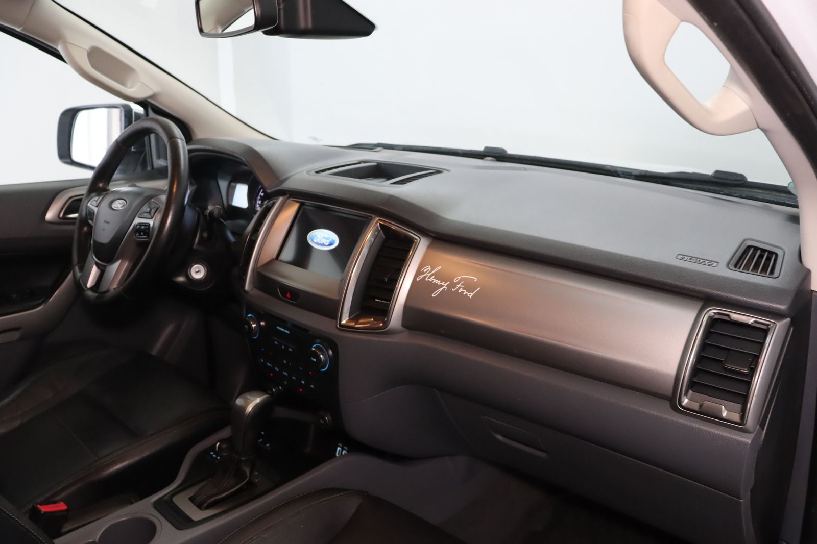 Fahrzeugabbildung Ford Ranger 3.2L 6 Auto. * Leder * Navi * SHZ Limited