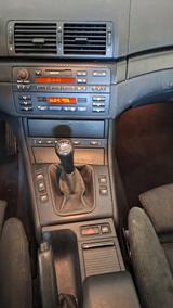 BMW 323i - E46L Youngtimer - BMW 323 mit Benzin-Antrieb: Limousine