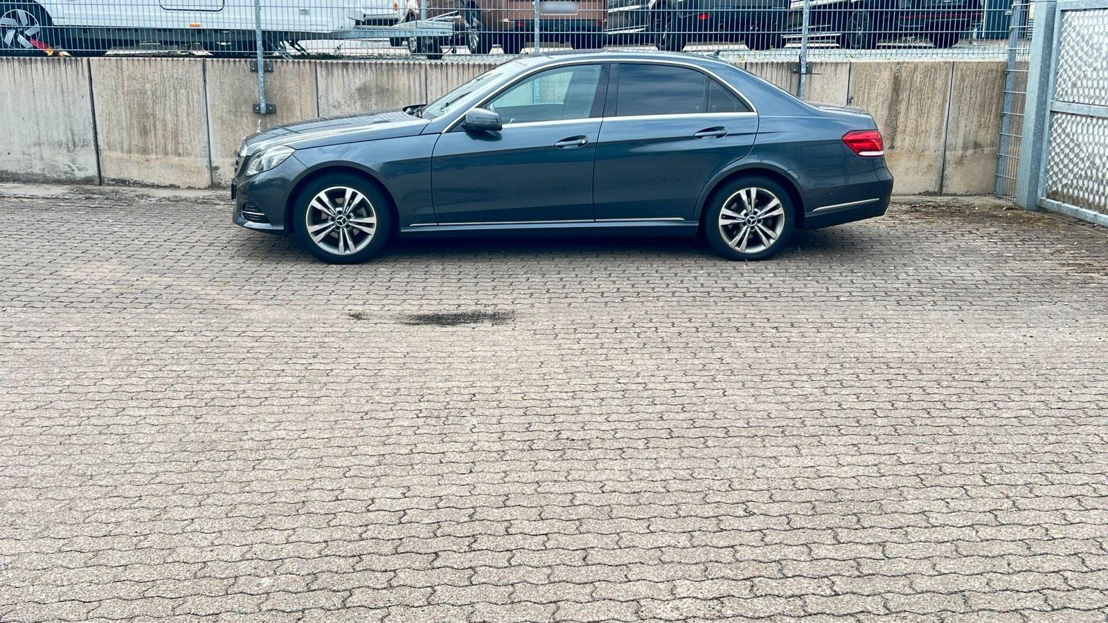 Mercedes-Benz E 200