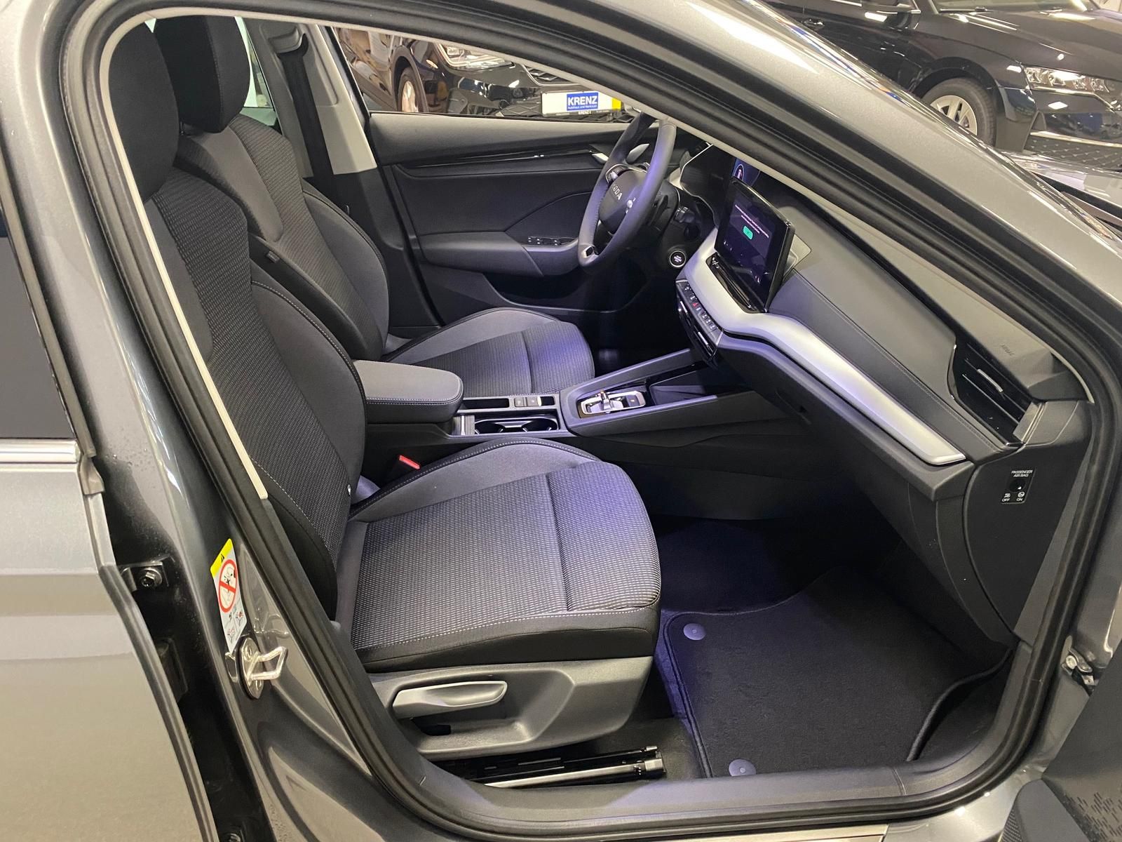 Fahrzeugabbildung SKODA Octavia 2.0 TDI DSG Selection AHK+5J GAR+APP+ACC