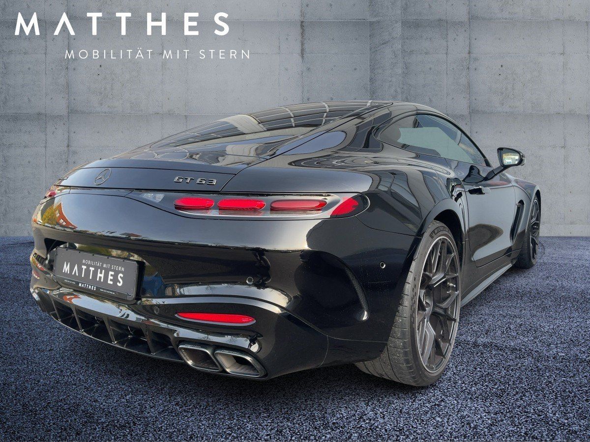 Fahrzeugabbildung Mercedes-Benz AMG GT 63 4M+ AMG/Night-II/Carbon/Lift/HuD/21''