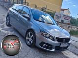Peugeot 308 BlueHDi 130 S&S EAT8 SW Allure-Preci - Peugeot 308 mit Halbautomatikschaltung