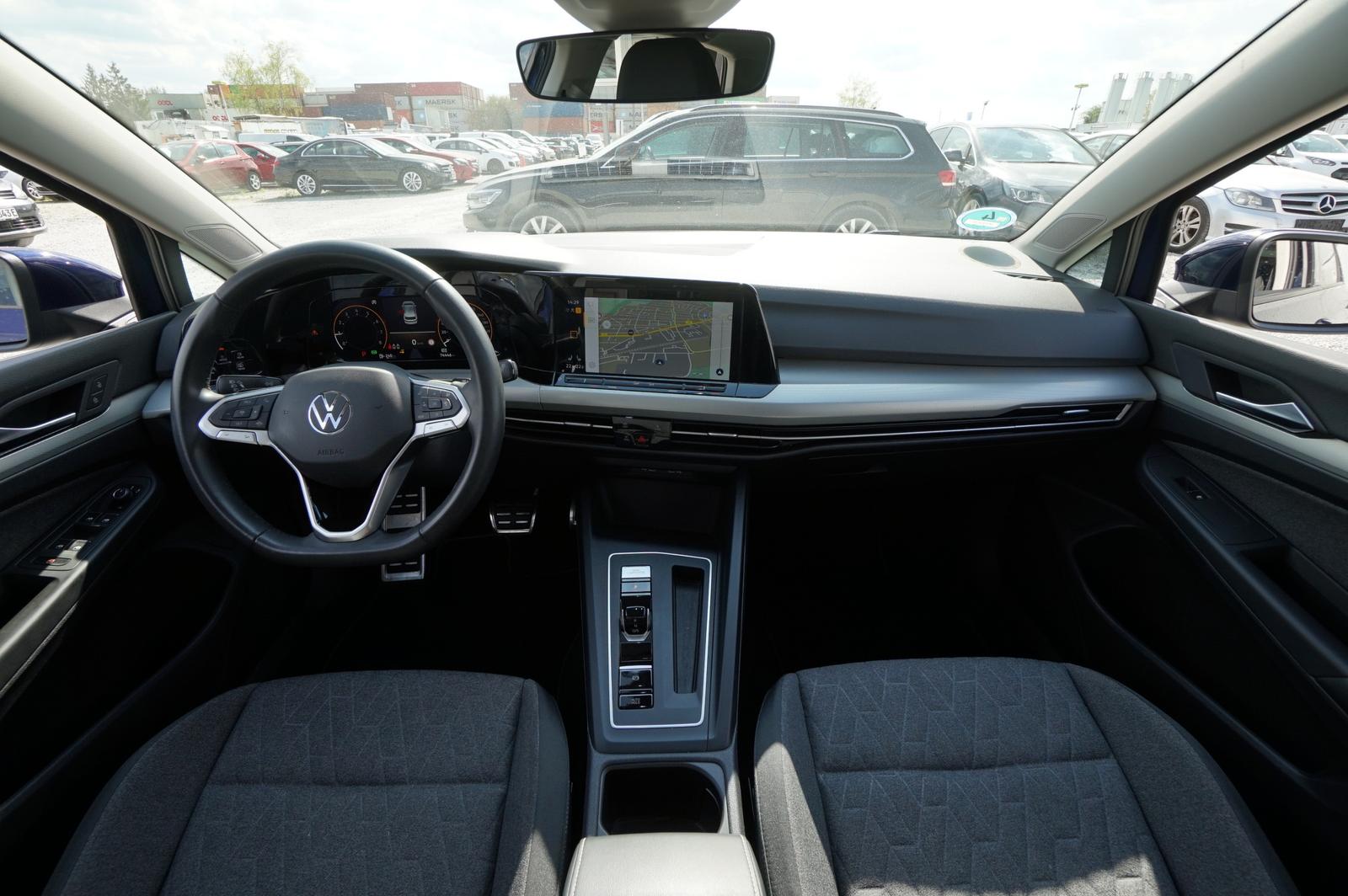 Volkswagen Golf VIII 1.0 eTSI Move DSG CarPlay ACC LED, миниатюра 8