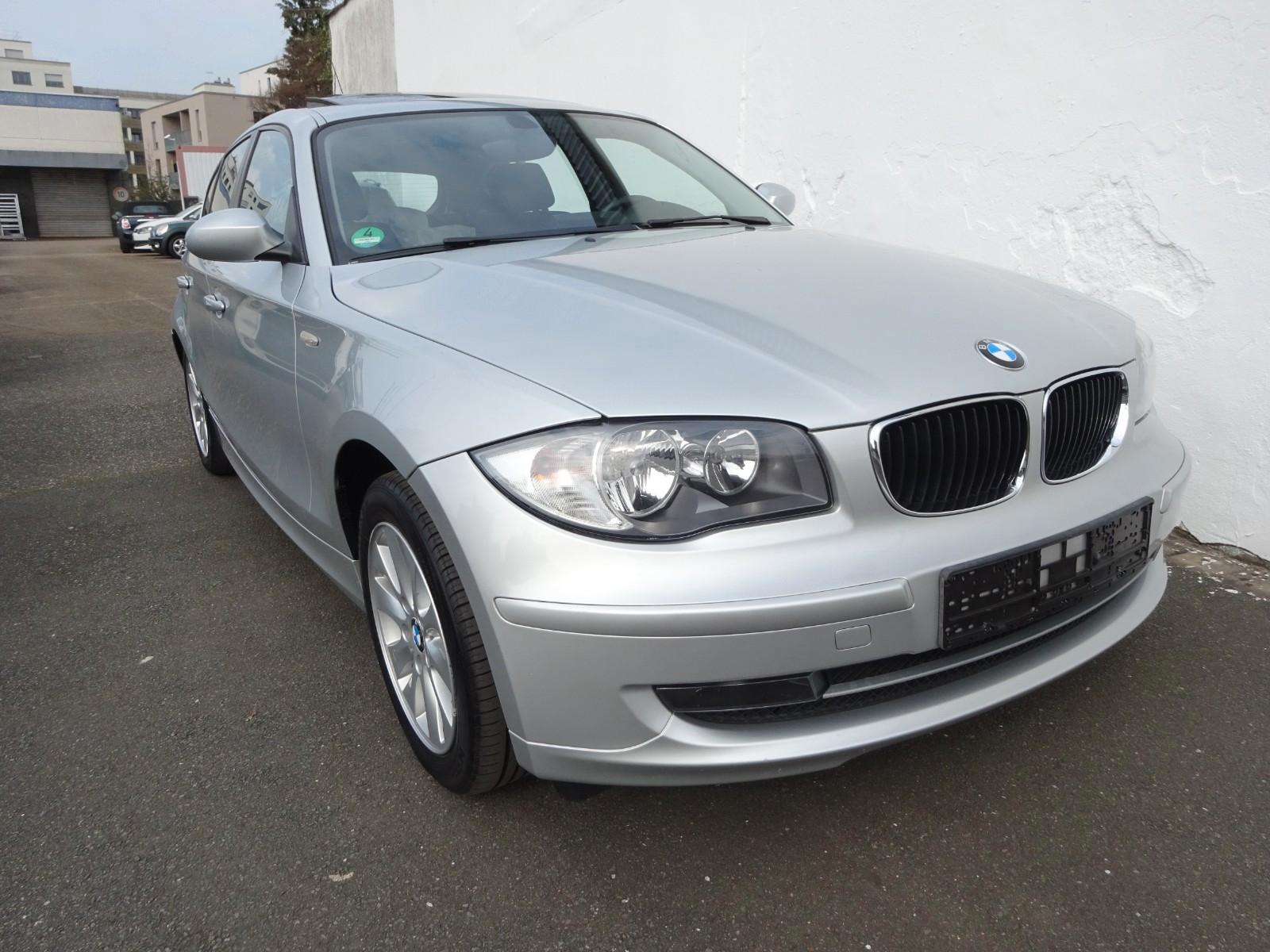 BMW 118i/KLIMAAUT/NAVI/HiFi/SITZH/PDC/SCHIEB/TÜV NEU