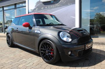 Fahrzeugabbildung MINI Mini John Cooper Works Leder Navi Pano