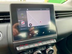 Fahrzeugabbildung Renault Clio E-TECH Hybrid AAC PDC NAVI SHZ CARPLAY DAB+