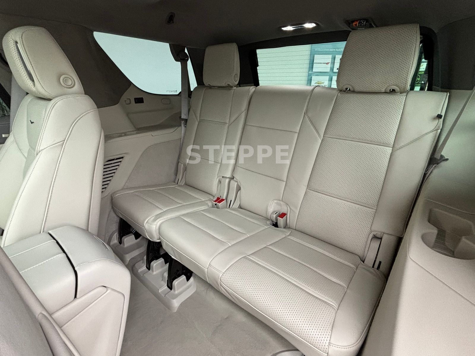 Cadillac Escalade FACELIFT MY26 6.2 V8 Sport Platinum 24"