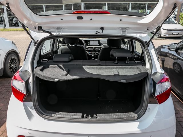 Hyundai i10 1.0 Select Navi DAB Kamera Notrufsystem