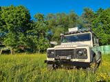 Land Rover Defender 110 TD4 Hardtop - Land Rover Defender aus 2008