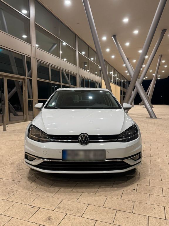Image of Volkswagen Golf
