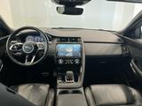 Jaguar E-Pace D200 R-Dynamic HSE AWD HUD Panorama - Jaguar E-Pace: R Dynamic Hse