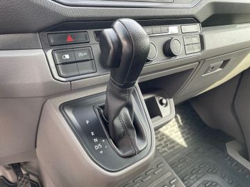 Fahrzeugabbildung Volkswagen Crafter Kasten 35 Lang/Hoch, Rückfahr, AHK uvm.