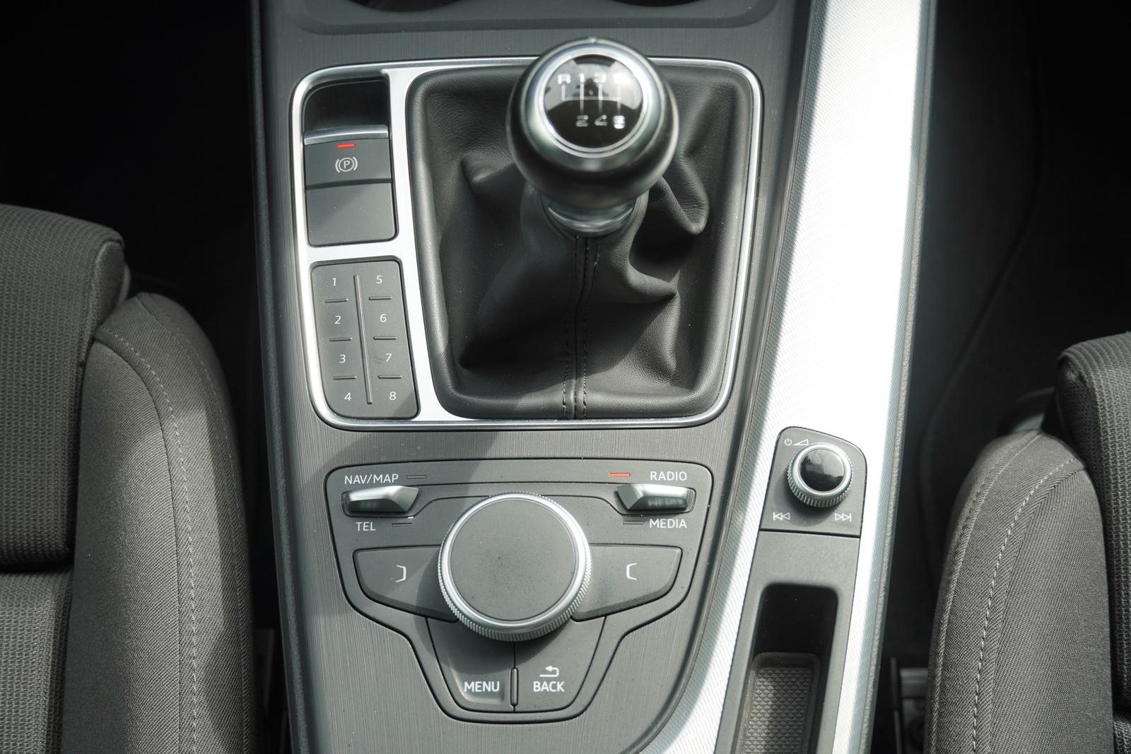Audi A4 Avant 1.4 TFSI Navi Tempomat Xenon Keyless-Go