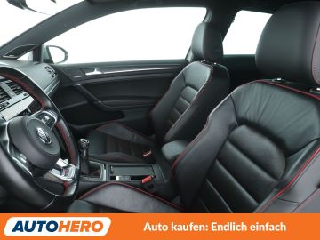 Volkswagen Golf - 10