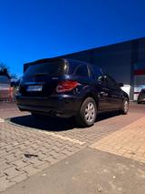 Mercedes-Benz mercedes R 350 4 matic 6stzr - Mercedes-Benz R 350 mit Benzin-Antrieb